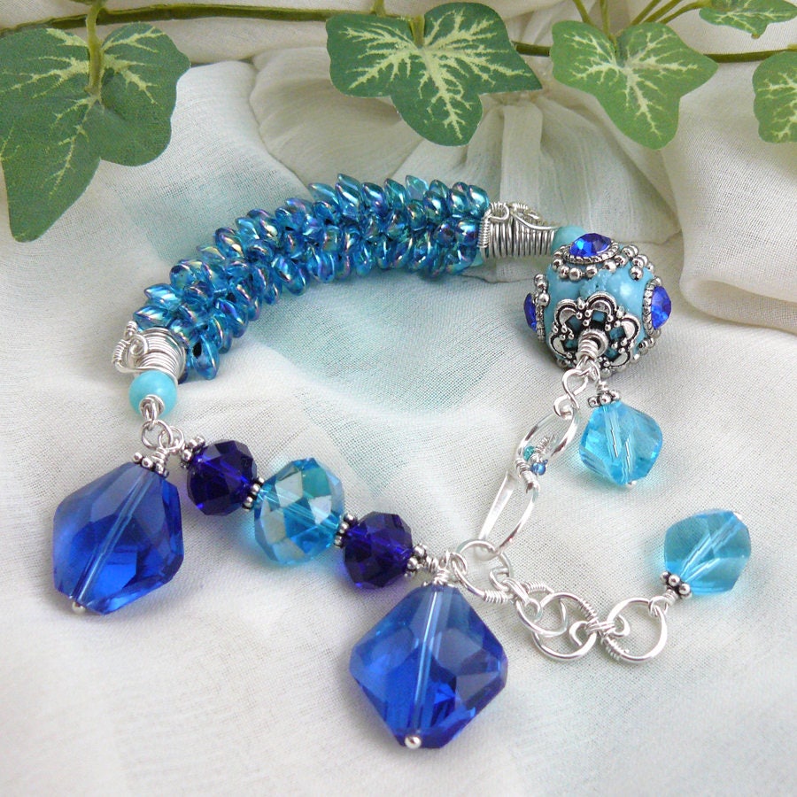 Moody Blues and Mystery ~ Blingy Boho Style Wire Wrapped Kumihimo Magatama Bead Weave Bracelet